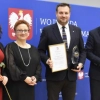 W Olsztynie uhonorowano pracowników pomocy społecznej.