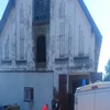 Do wypadku doszło w gospodarstwie rolnym niedaleko Lidzbarka Warmińskiego. Ranna 59-latka trafiła do szpitala.