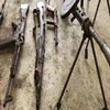 Policjanci z Braniewa zatrzymali trzy osoby, które nielegalnie posiadały broń.