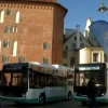 Już jest! W Lidzbarku Warmińskim uruchomiona została pierwsza w dziejach miasta komunikacja miejska. Do dyspozycji mieszkańców przekazano dwa autobusy zeroemisyjne.