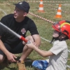 Występy artystyczne, gry i konkursy, wyścigi rowerowe – czyli dobra zabawa na świeżym powietrzu dla całych rodzin. Piknik ekologiczno-patriotyczny w Świątkach był także okazją do promocji Ochotniczej Straży Pożarnej i Wojska Polskiego.