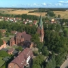 Trasy pieszo rowerowe w sam raz na rodzinne wycieczki, bogata oferta gastronomiczna i przede wszystkim gościnni mieszkańcy. Gmina Gietrzwałd to wyjątkowe miejsce na turystycznej mapie Warmii, w którym każdy może wypocząć i naładować akumulatory.