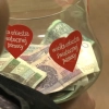 Gmina Gietrzwałd zagrała razem z Orkiestrą! Mimo niesprzyjającej pogody serca mieszkańców rozgrzała chęć niesienia pomocy. Licytacje odbyły się między innymi w Sząbruku i Biesalu.