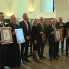 Lekarze i lekarze dentyści spotkali się na Zamku Kapituły Warmińskiej w Olsztynie, aby rozpocząć IV Światowy Zjazd Lekarzy Polskich i XI Kongres Polonii Medycznej, zorganizowane przez Warmińsko-Mazurską Izbę Lekarską w Olsztynie oraz partnerów: Nacze