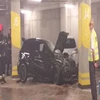 Na jednym z elbląskich parkingów samochód uderzył w filar, po czym... sam zawiadomił służby.