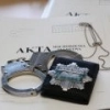 Gołdapscy policjanci zatrzymali kilku mężczyzn, którzy dokonali szeregu włamań i kradzieży do garaży w różnych miejscowościach w powiecie gołdapskim.