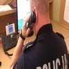 Policjanci z Pisza interweniowali na terenie gminy, gdzie pijani rodzice mieli sprawować opiekę nad swoimi małoletnimi dziećmi.
