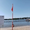 Sanepid przedłużył zakaz kąpieli w jeziorze Ukiel w Olsztynie.