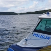 Policjanci z wodnego patrolu na jeziorze Tałtowisko pomogli kobiecie w ciąży.