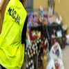 Olsztyńscy policjanci zatrzymali dwie ekspedientki, które kradły towar ze sklepu, w którym pracowały.
