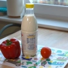 Wielu z nas nie wyobraża sobie dnia bez szklanki mleka. Zobaczcie, jak powstaje ten produkt.