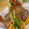Kulinarny konkurs skierowany jest do uczniów szkół gastronomiczno-spożywczych z województwa warmińsko-mazurskiego oraz osób fizycznych w tym rolników, kół gospodyń wiejskich czy organizacji zrzeszających osoby fizyczne.