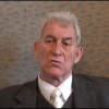 Stanisław Sienkiewicz urodził się w Wilnie i na własnej skórze doświadczył wojny i okupacji. Zawodową karierę związał ze szkolnictwem w Lidzbarku Warmińskim i Olsztynie. Posłuchaj jego opowieści, zachowanej w Archiwum Historii Audiowizualnej Warmii i