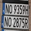 Olsztyńscy policjanci zapraszają po odbiór tablic rejestracyjnych zgubionych w czasie ulewy.