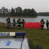 Na Jeziorze Czarnym niedaleko Olecka wywróciła się łódka z dwoma wędkarzami.