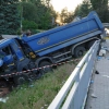 Mężczyzna, który spowodował groźny wypadek, został też tymczasowo aresztowany.