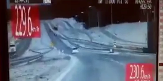 Na trasie Olsztynek-Olsztyn młody kierowca jechał z prędkością przekraczającą 230 km/h.