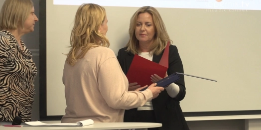 Wojewódzka Biblioteka Publiczna w Olsztynie zorganizowała konferencje pod hasłem „Co za nami, co przed nami?”. Była to okazja do podsumowania minionych lat ale także do zastanowienia się nad wyzwaniami jaki stoją przed bibliotekami w regi