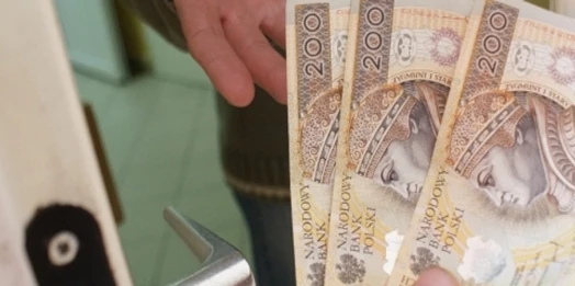 Tym razem oszuści próbowali wyłudzić pieniądze od mieszkanki Ełku. Na szczęście nie udało im się.