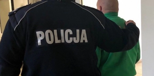W Ornecie policjanci zatrzymali amatora darmowych pączków.