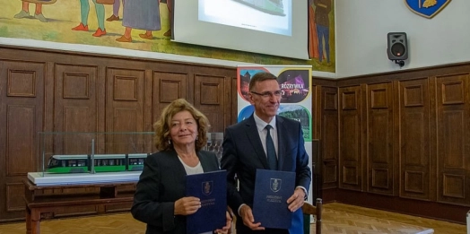 Prezydent Olsztyna podpisał umowę na dostawę tramwajów tureckiej firmy Durmazlar.