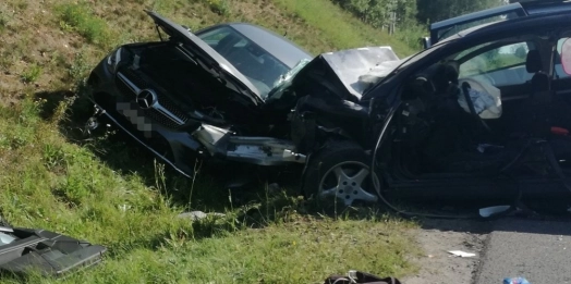 W piątek przed południem doszło do zderzenia 4 aut na drodze nr 16.