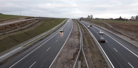 Na drogach regionu ruszyły działania policyjnej drogówki zwane potocznie „kaskadą”. Głównym celem „Kaskadowych pomiarów prędkości” jest wyegzekwowanie od kierujących przestrzegania ograniczeń prędkości na drogach.