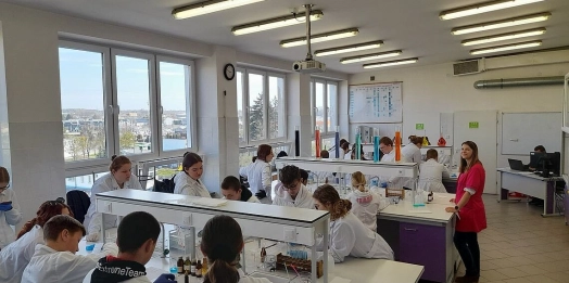 LO XII, LO II, „ekonomik” i „chemik” najlepszymi szkołami w regionie.