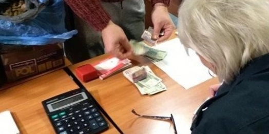 Ponad 40 kg bursztynu sprzedano na licytacji w Warmińsko-Mazurskim Urzędzie Celno-Skarbowym.