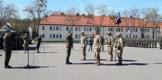 Nastąpiła zmiana składu Grupy Batalionowej NATO stacjonującej na Mazurach. Nowi żołnierze zostaną tu przez pół roku.
