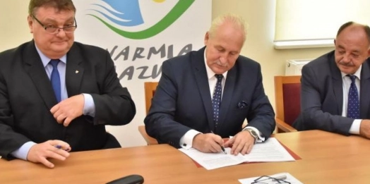 Marszałek województwa warmińsko-mazurskiego podpisał kolejne umowy na dofinansowanie z Regionalnego Programu Operacyjnego.