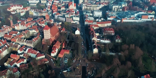 Skończył się trwający od kwietnia remont ulicy Pieniężnego w Olsztynie.