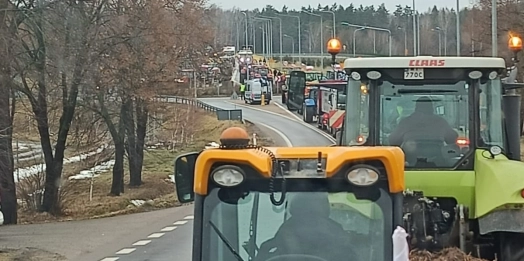 Apel ma związek z rolniczymi protestami.