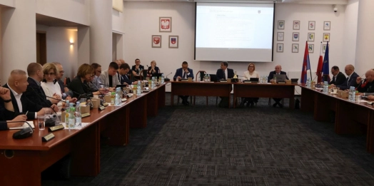 NIE dla planów Roberta Szewczyka. Radni powiatu olsztyńskiego wyrazili swój sprzeciw wobec planów prezydenta Olsztyna w kwestii poszerzenia granic stolicy regionu kosztem terenów gminy Purda.