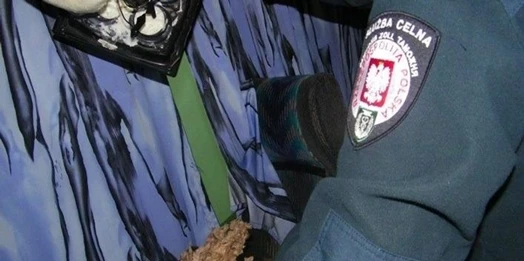 Dwa dni trwała kontrola autokaru na przejściu granicznym w Gołdapi. Powodem był gaz.