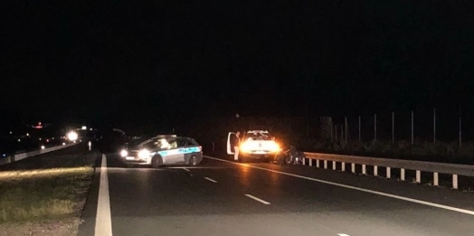 Na drodze S7 doszło do śmiertelnego potrącenia pieszego. Mężczyzna najprawdopodobniej nie miał odblasków.