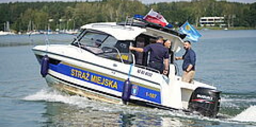 Strażnicy miejscy wracają do patrolowania jeziora Ukiel.