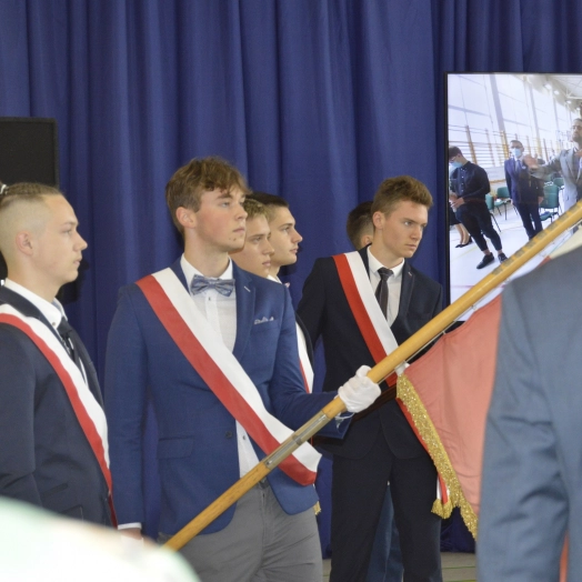 W Olsztynie zaczął się nabór do liceów, techników i szkół branżowych.