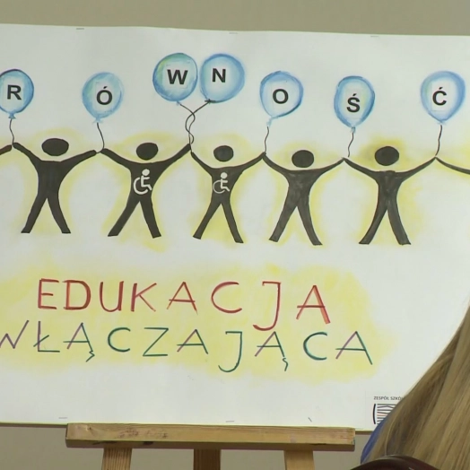 Specjalistyczne Centrum Wspierania Edukacji Włączającej to nowość na Warmii i Mazurach. Projekt ten ma dać uczniom równe szanse w zdobywaniu wiedzy i zapewnić im możliwość korzystania z pełnej oferty kształcenia.