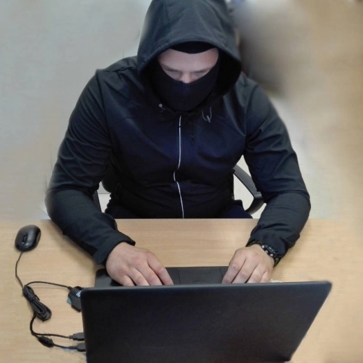 Kryptowaluty stają się coraz popularniejszym sposobem wyłudzenia pieniędzy.